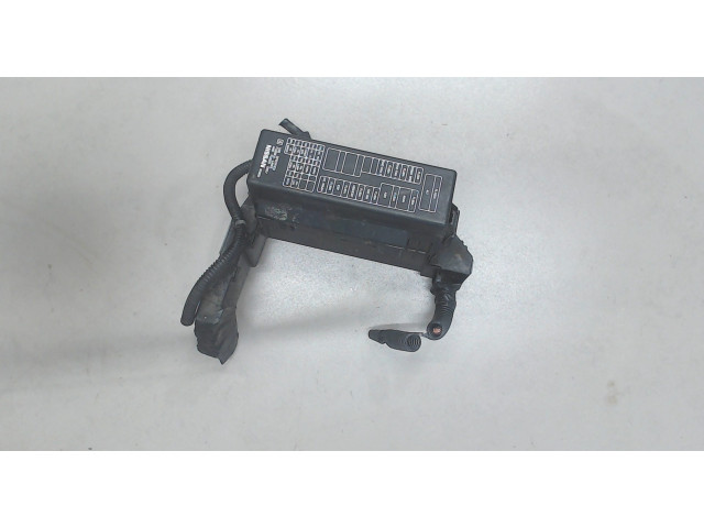 Блок предохранителей  Nissan Almera Tino      7154707030    1.8