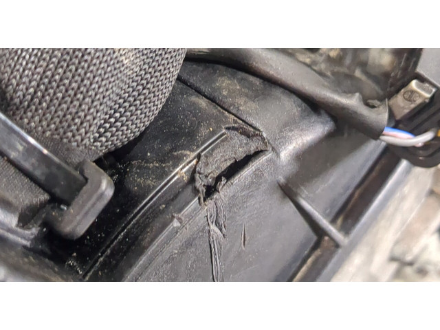 Генератор  Mercedes E W212 2013-2016           