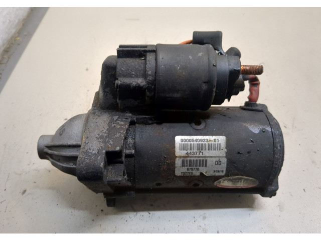 Стартер Nissan X-Trail (T31) 2007-2015 23300JG70A