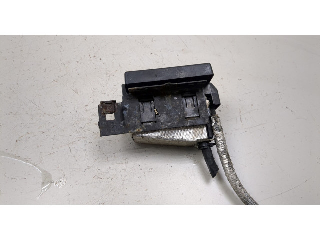 Блок предохранителей Opel Antara