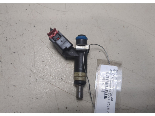 Форсунка топливная Jeep Compass 2011-2016 04891577AC