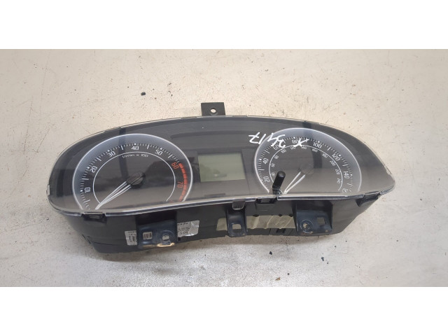 Панель приборов Skoda Fabia 2007-2010 1.2 Бензин