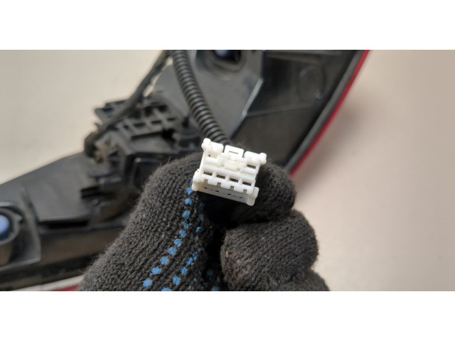 Задний фонарь 265505DC0A