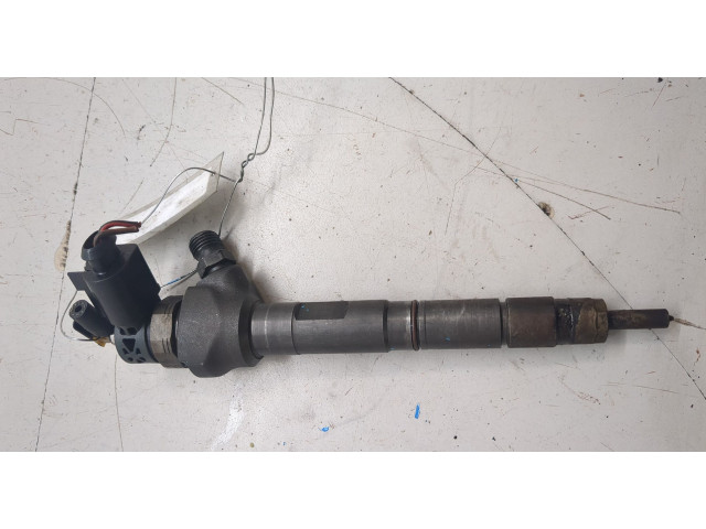 Форсунка топливная  Skoda SuperB 2008-2015    03L130277Q, 03L130855CX, 0445110369     