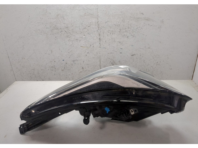 Фара передняя  Cadillac XT4 левая 