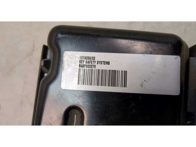 Подушка безопасности коленная Skoda SuperB 2008-2015