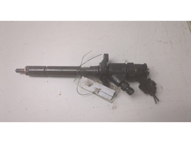 Форсунка топливная  Peugeot Partner 2008-2012    0445110311     