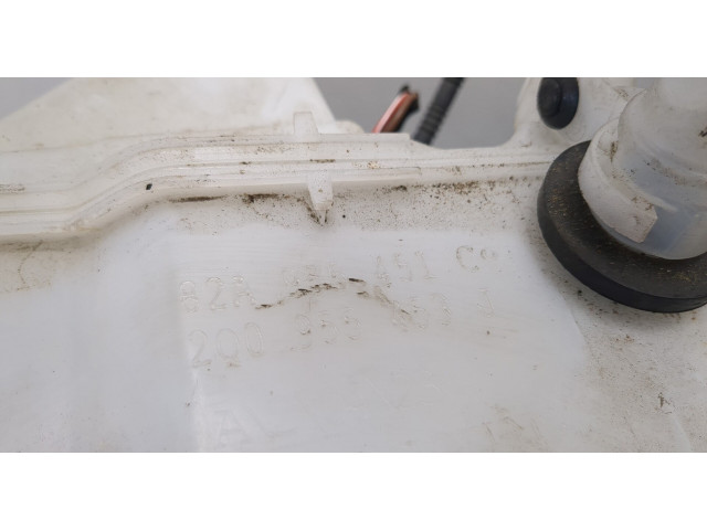 Бачок омывателя  Audi A1 (GB) 2018 -    