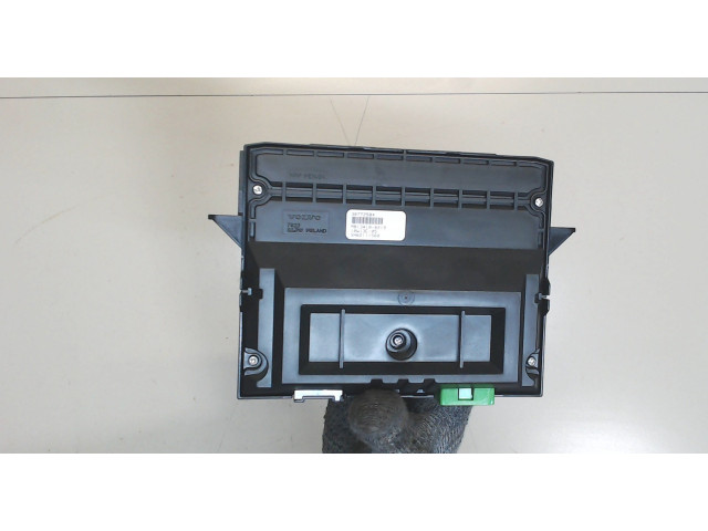 Дисплей бортового компьютера  Volvo XC60 2008-2017 30772584        