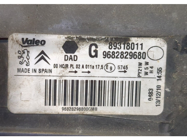 Фара передняя  Peugeot Partner 2008-2012 левая 