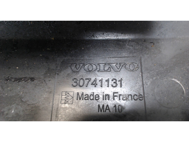Крышка блока предохранителей  Volvo XC90 2002-2006      30741131    4.4