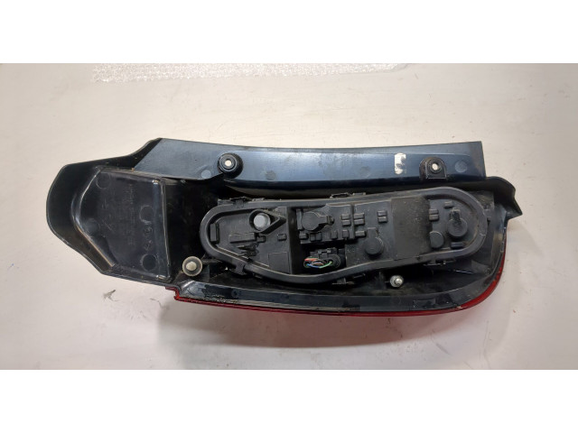 Задний фонарь