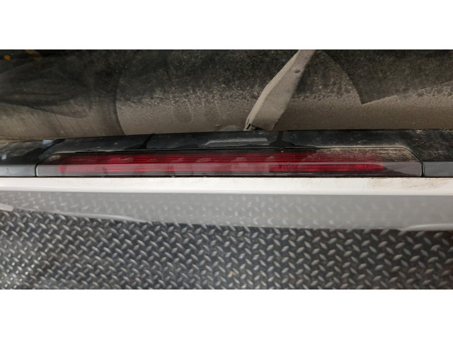 Замок багажника  Cadillac XT4       