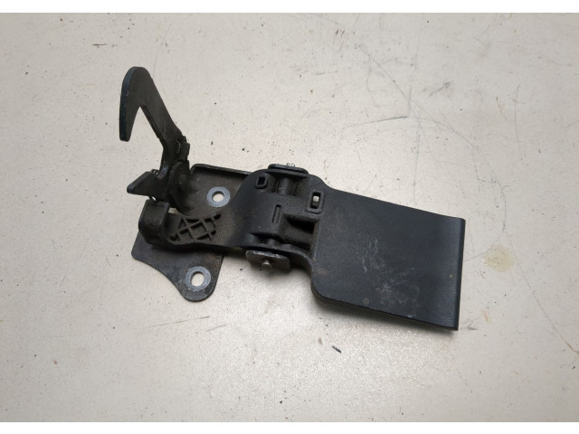 Замок капота Audi Q3 2011-2018