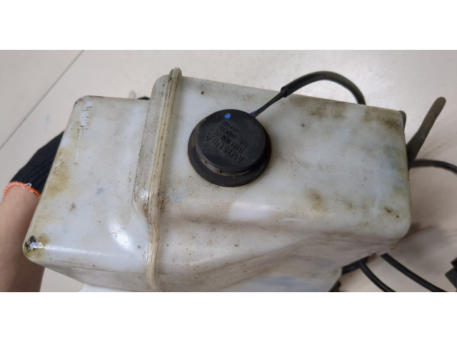 Бачок омывателя  Subaru Tribeca (B9) 2004-2007    