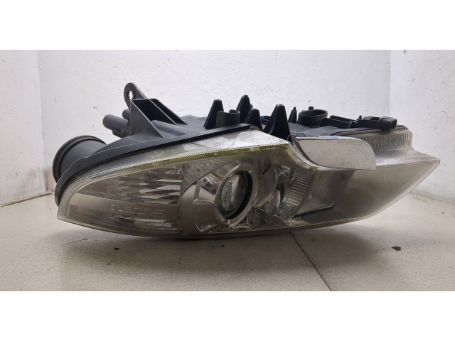 Фара передняя  Skoda SuperB 2008-2015 левая 