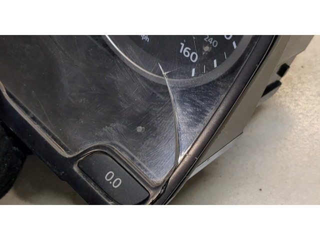 Панель приборов  Volkswagen Tiguan 2007-2011             Дизель