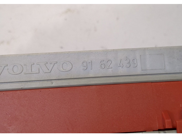 Блок предохранителей Volvo XC70 2002-2007 9162439 2.5
