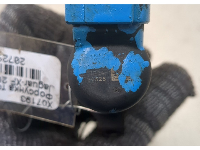 Форсунка топливная Jaguar XF 2007-2015 5U3Q9K546AA