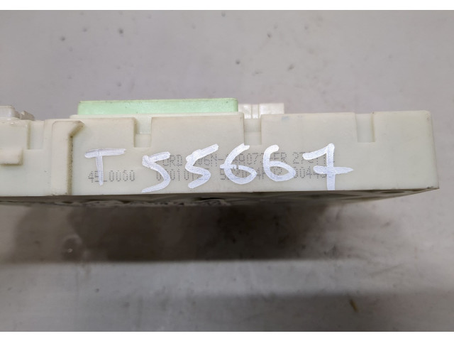 Блок предохранителей  Ford Focus 3 2011-2015         