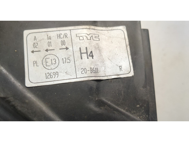 Фара передняя Skoda Fabia 2007-2014 правая