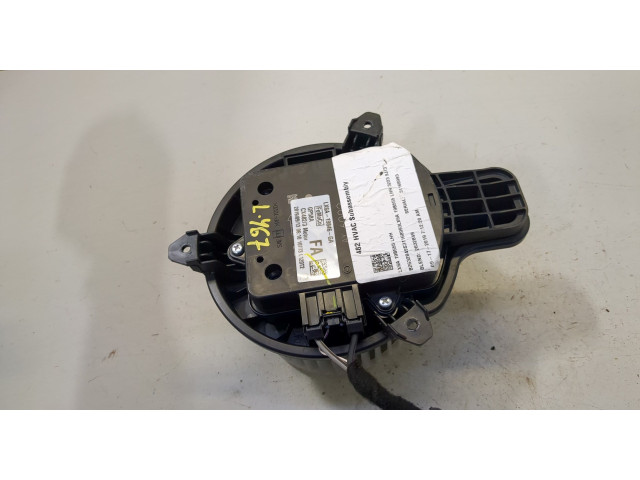 Моторчик печки  Ford Escape 2019-2022        