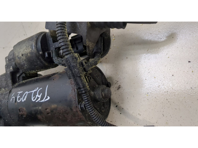 Стартер Audi A3 (8P) 2003-2013 02M911024