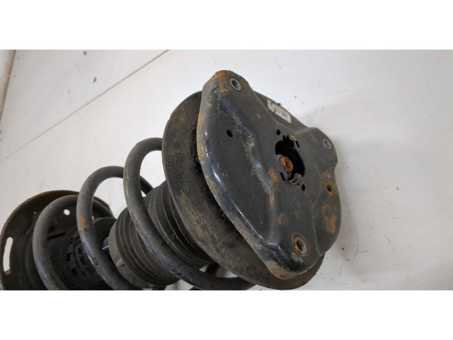 Стойка амортизатора Mercedes C W204 2006-2015