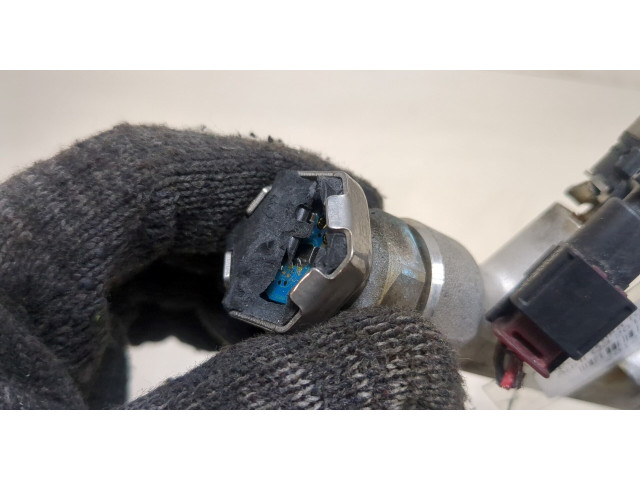 Форсунка топливная  Audi Q3 2018-    04E906036AD, 05E133320     