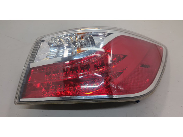 Задний фонарь          