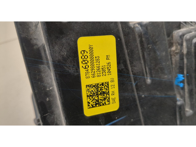 Фара передняя  Chevrolet Blazer 2018-2023 правая 