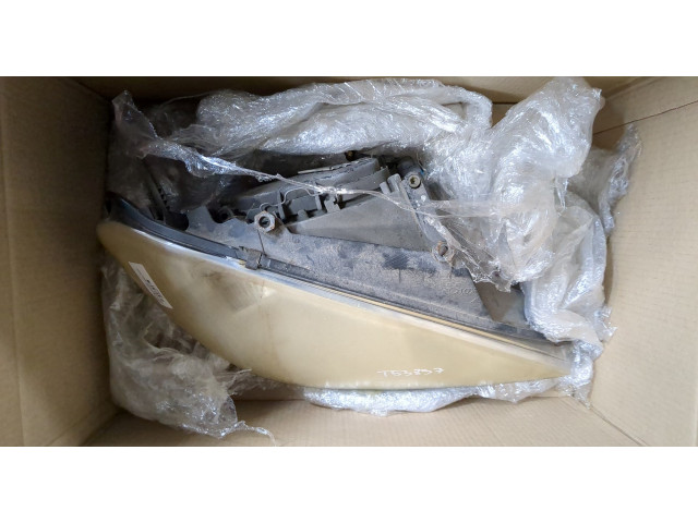 Фара передняя Ford Galaxy 2000-2006 правая