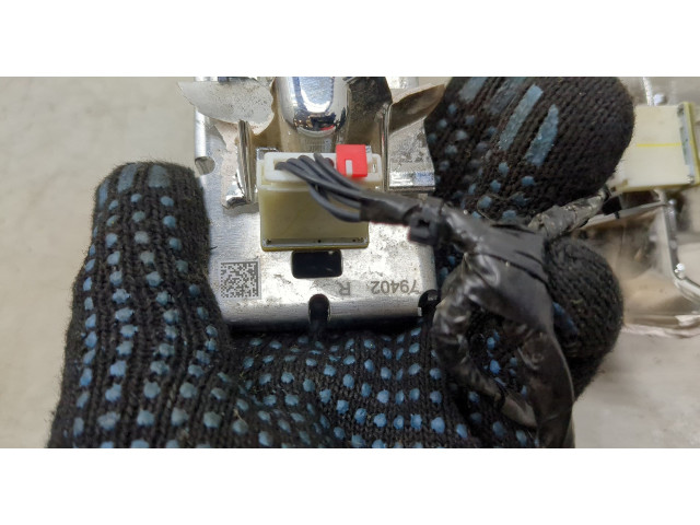 Блок розжига  Volkswagen Taos