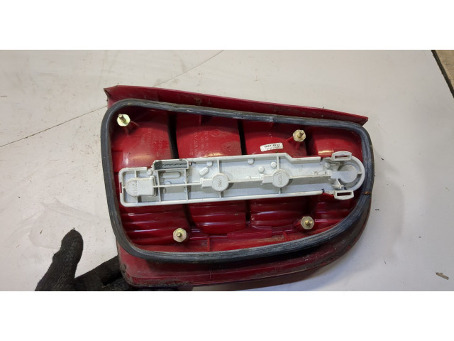 Задний фонарь        Skoda Fabia 1999-2004 