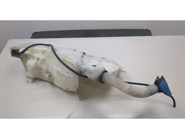 Бачок омывателя Jaguar XE 2015-