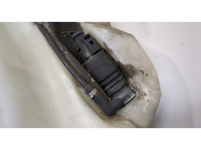 Бачок омывателя  Audi A4 (B5) 1994-2000    