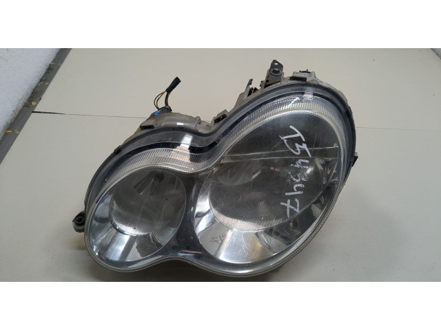 Фара передняя  Mercedes C W203 2000-2008 левая 