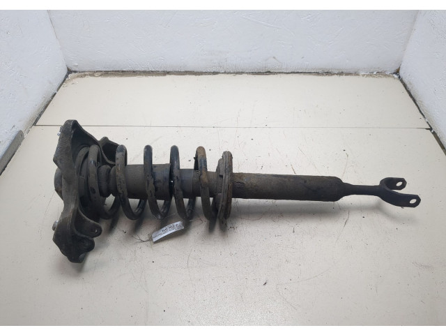 Стойка амортизатора  Volkswagen Passat 5 2000-2005 3B0413031R, 8D0411105CT     