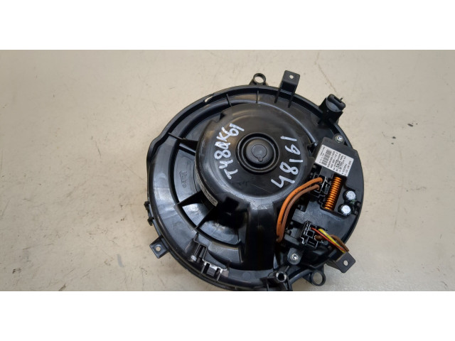 Моторчик печки  Audi A3 (8V) 2012-2016 5Q0907521D, F011500099    5Q0907521D, F011500099   