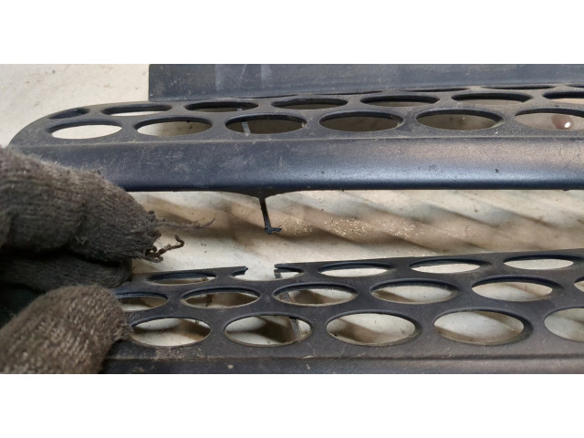 Решетка радиатора  Mercedes Vito W639 2004-2013          