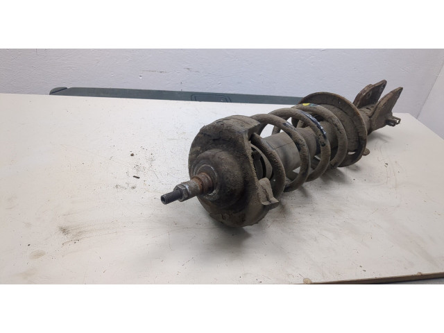 Стойка амортизатора  Renault Trafic 2014-2021      