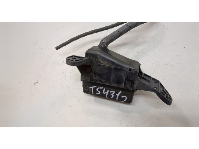 Блок реле  Lexus IS 2005-2016      8274330020   