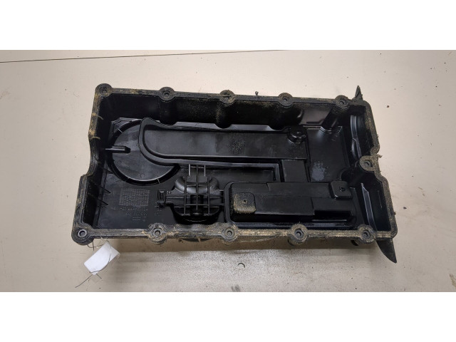 Клапанная крышка двигателя ДВС Mitsubishi Grandis 2