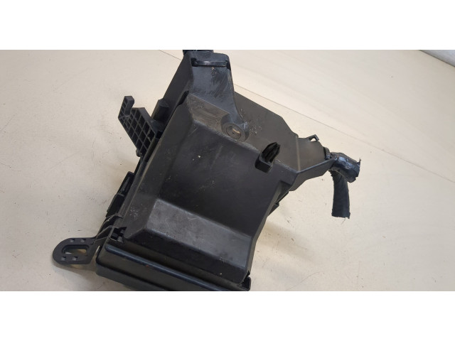 Блок предохранителей Ford EcoSport 2017-2023 FU5Z14A003W, HU5Z14A003J