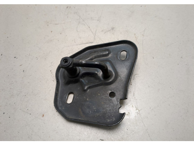 Замок капота Audi Q3 2011-2018