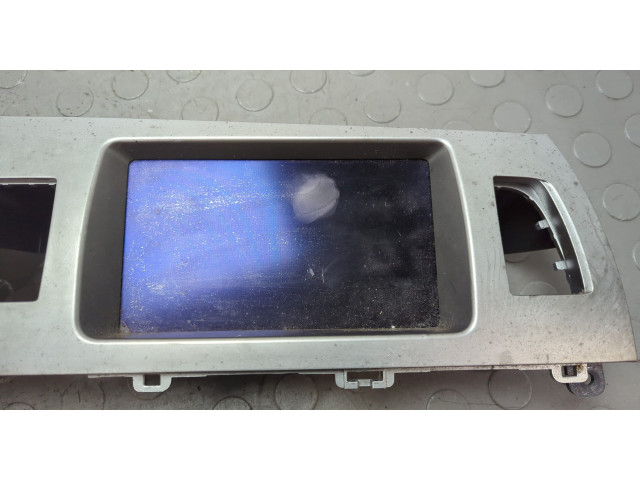 Панель приборов Audi Q7 2005-2015