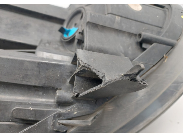 Фара передняя Alfa Romeo Giulietta 2010-2016 правая