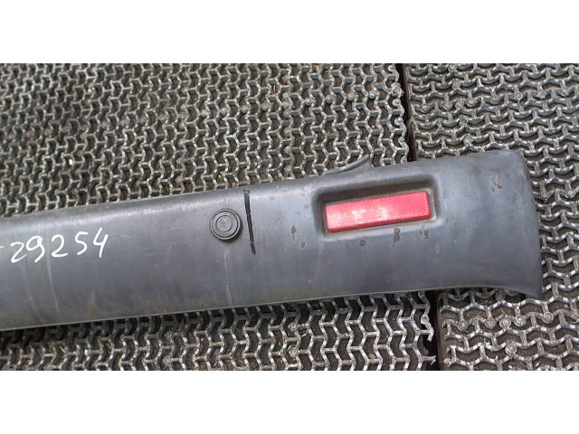 Бампер Nissan Primastar задний 8502000QAB, 8502000QAE