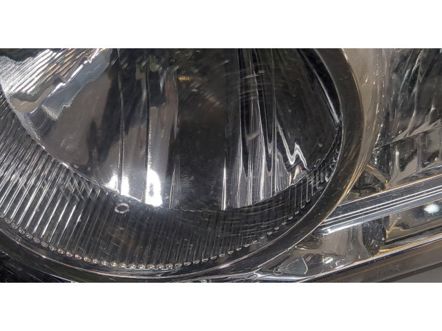 Фара передняя  Infiniti QX56 2004-2010 левая 