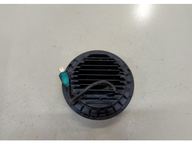 Фара передняя  Jeep Wrangler 1996-2006 левая=правая 